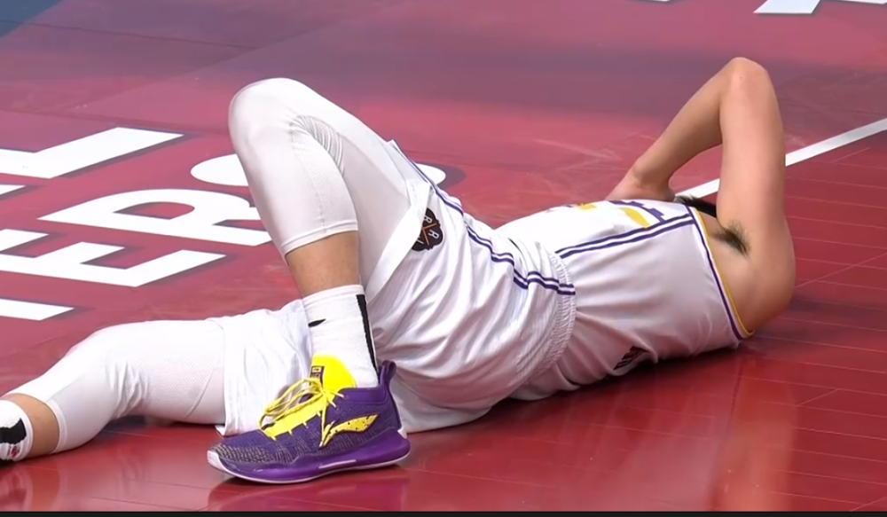 选手展现绝技，灵活运用战术获得成功