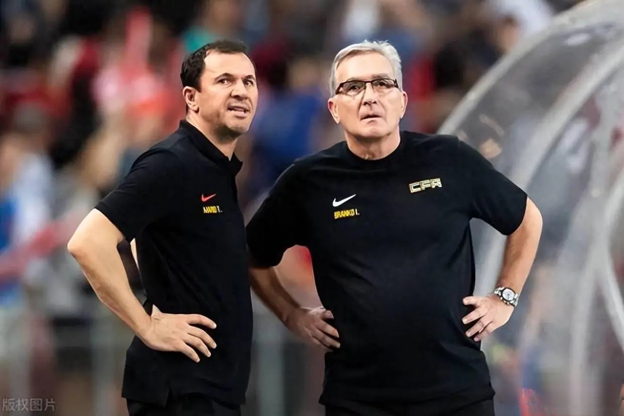 包含小猛龙队尔虞我诈,绝杀晋级下一轮的词条 包含小猛龙队尔虞我诈,绝杀晋级下一轮的词条