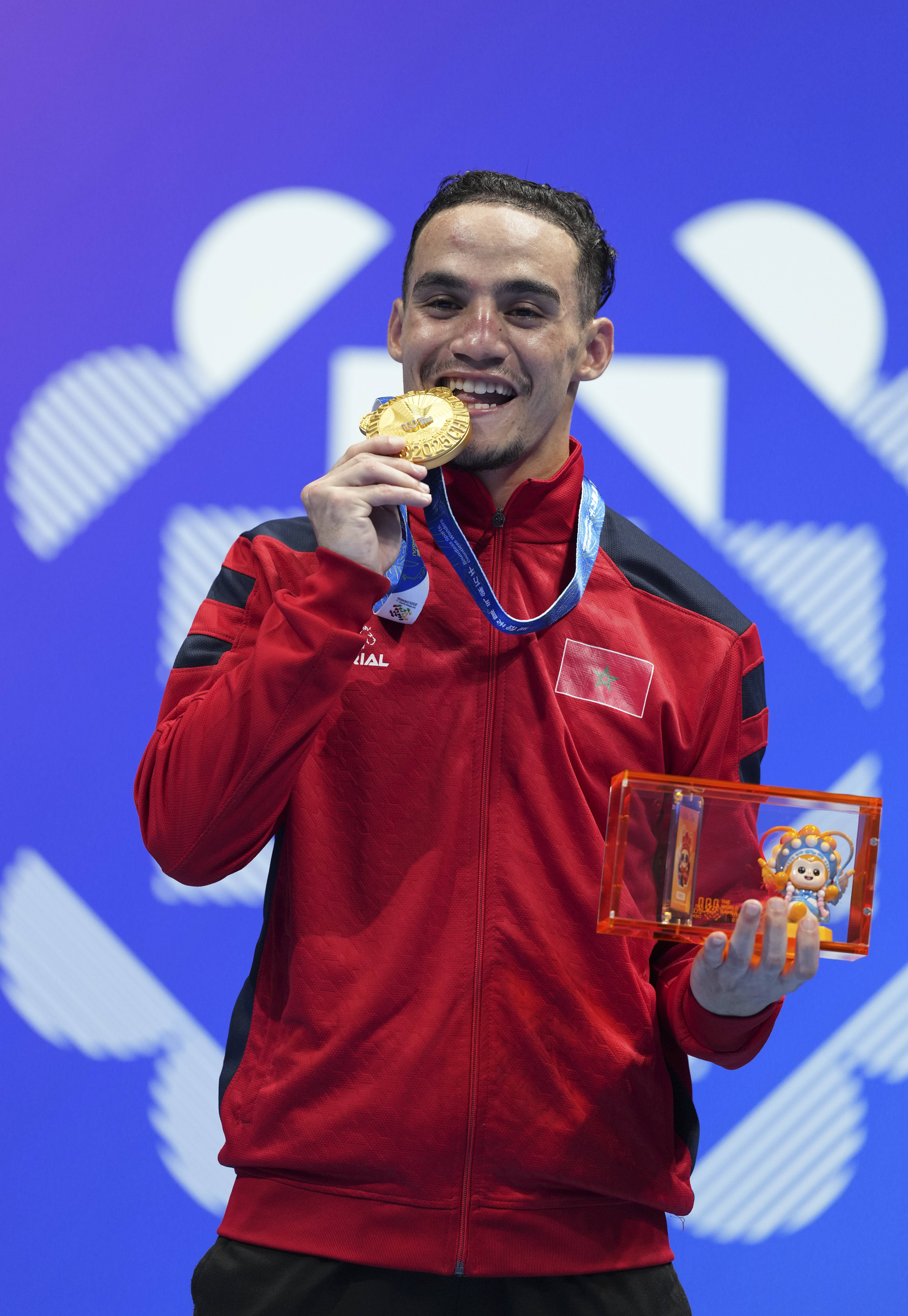 摩洛哥队在射击比赛中取得领先地位