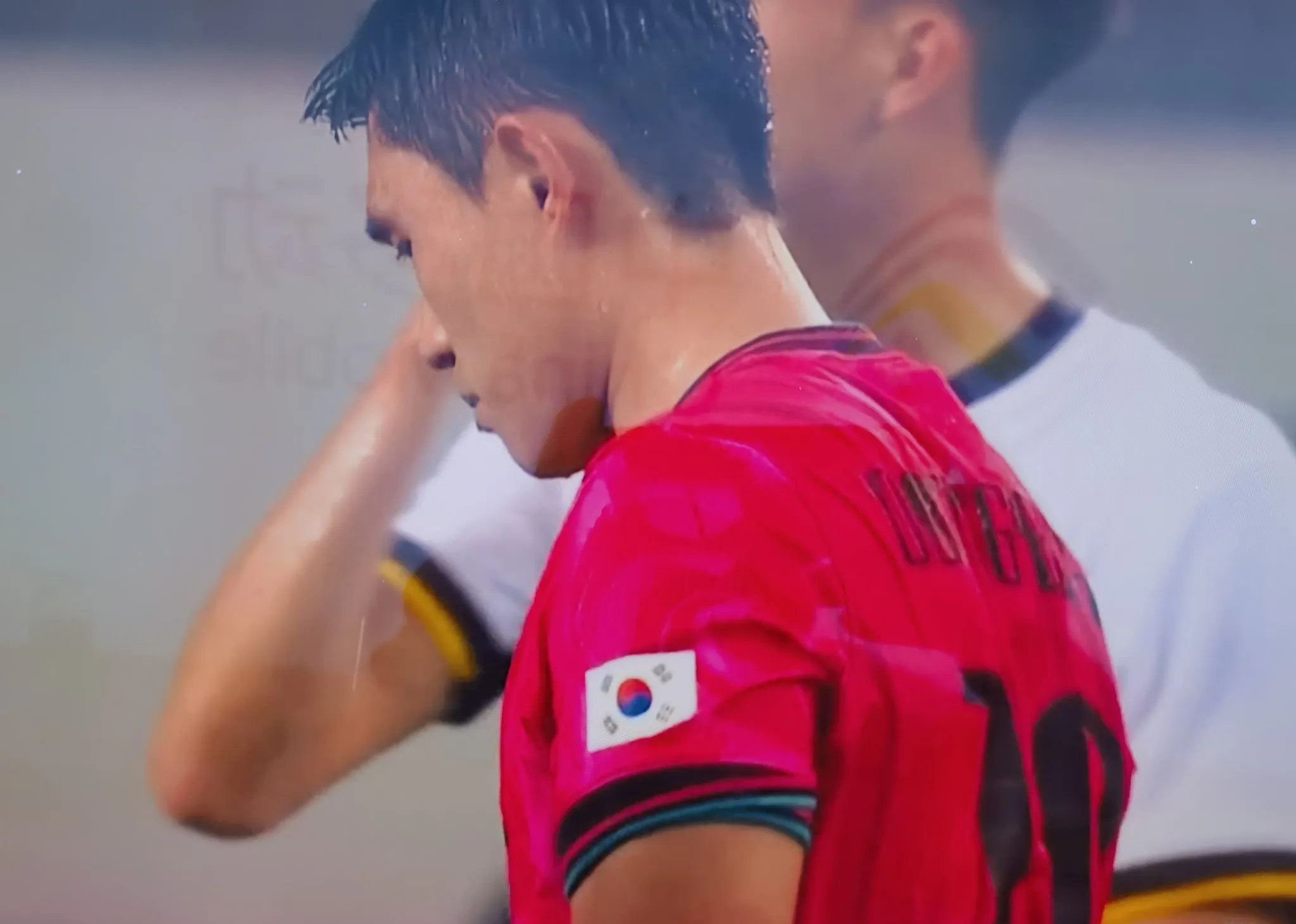 泰国羽毛球队险胜韩国羽毛球队，林丹三分雨点燃全场的简单介绍