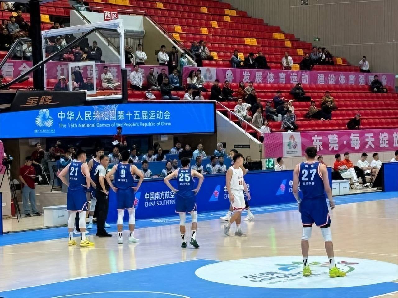 天津队横扫吉林队,周琦统治全场 天津队横扫吉林队,周琦统治全场