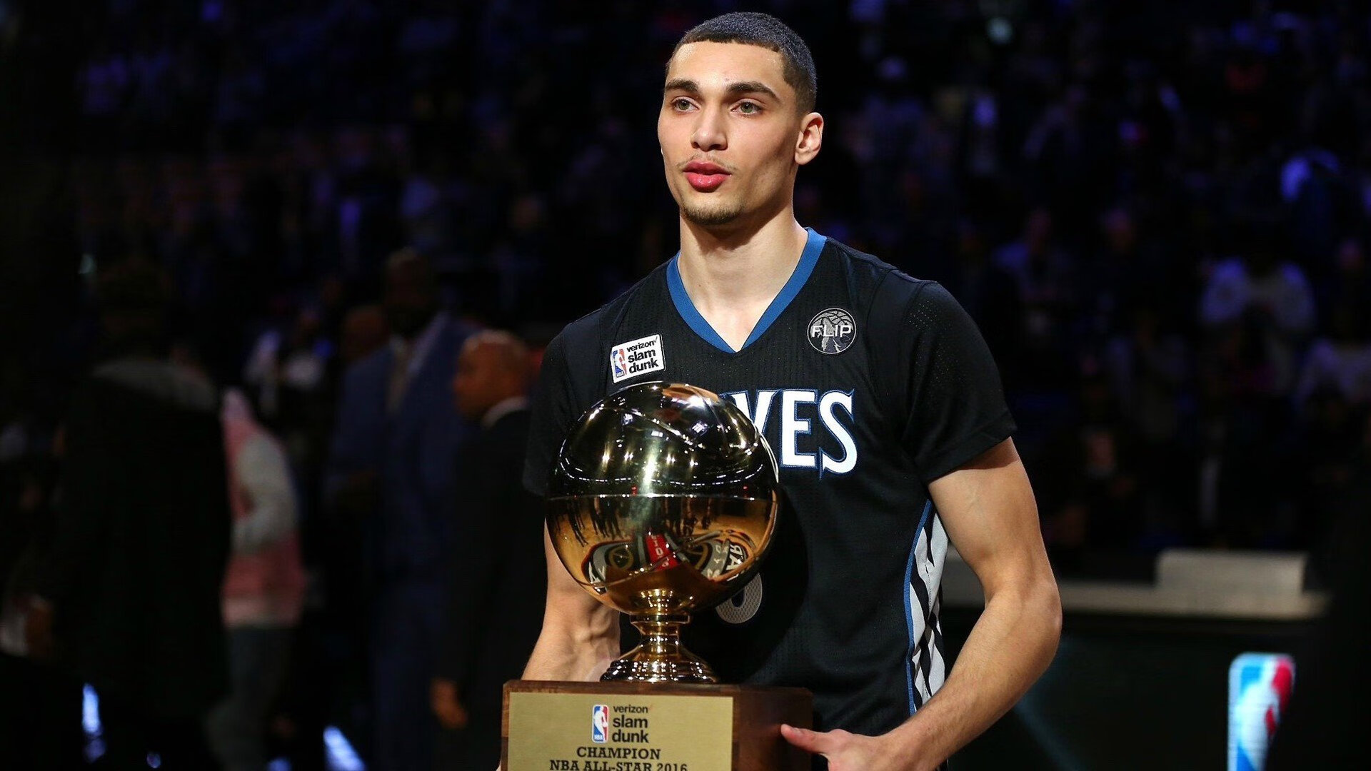 灰熊力克骑士，乔治成为关键先生，一场定义赛季的胜利